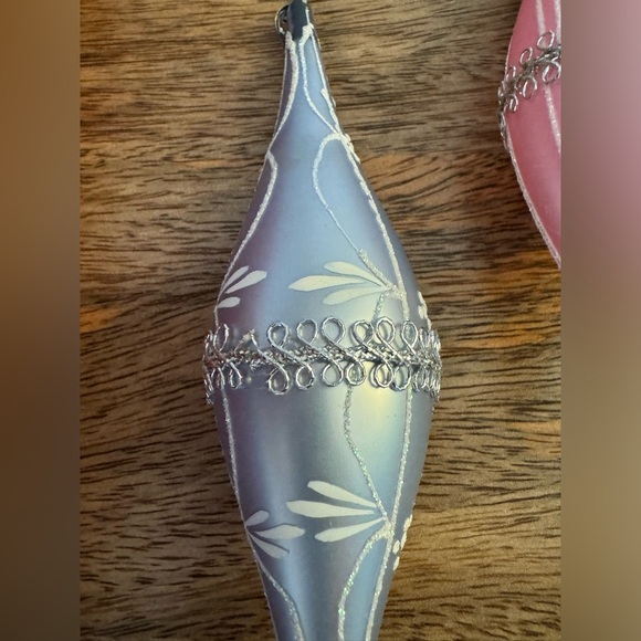 Set of 5 vintage Teardrop Christmas ornaments - Picture 4 of 9